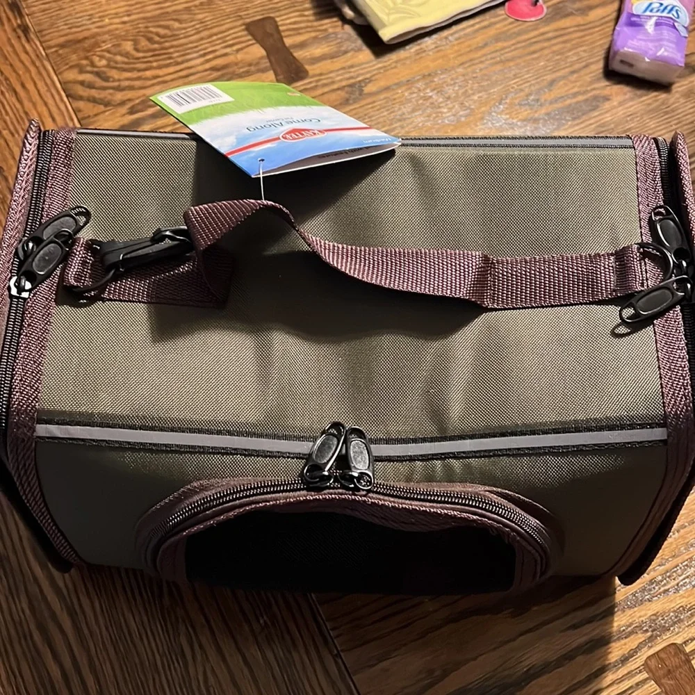 Come Along Pet Carrier by kaytee size medium